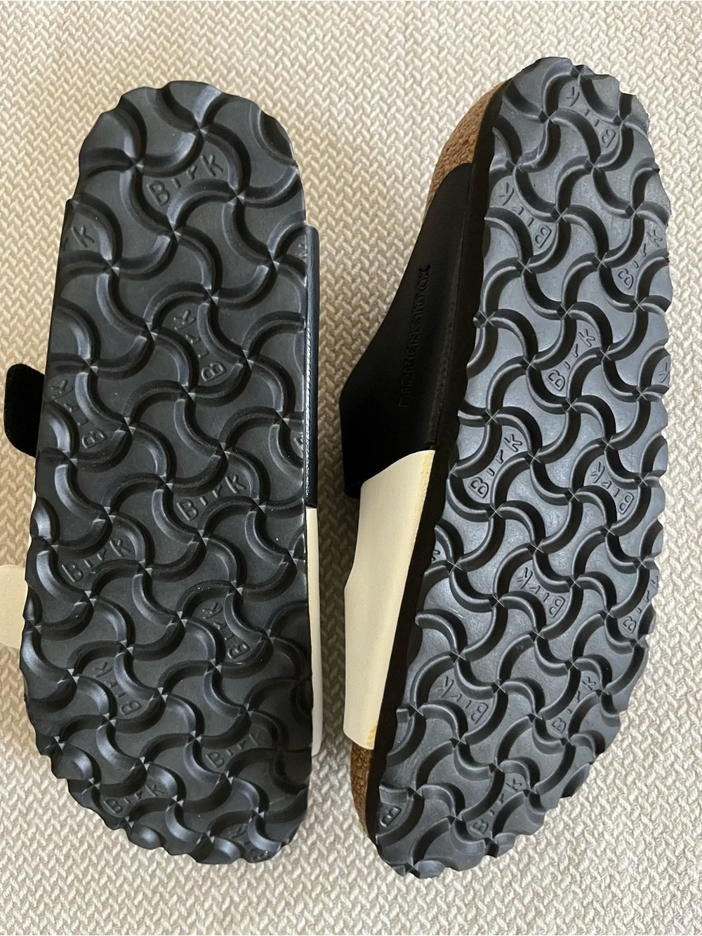 Birkenstock Women's Arizona Split Black & White Sandals Size 35/225/L4